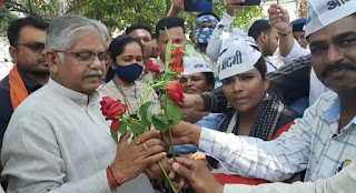 758a4f5cf95a112ac44d0da63ff3bfe5ba7650a53c0367e4b3470032e8920853.0