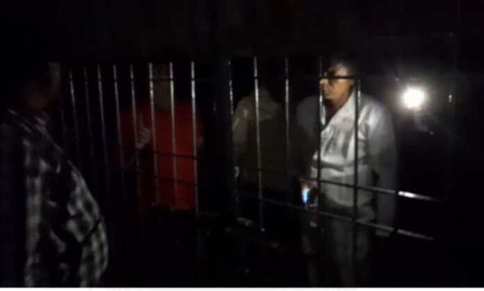 e2efbacceff483940dedaa6fc04c0e0f048fefc580ecab5ed6fb98652a7a8649.0